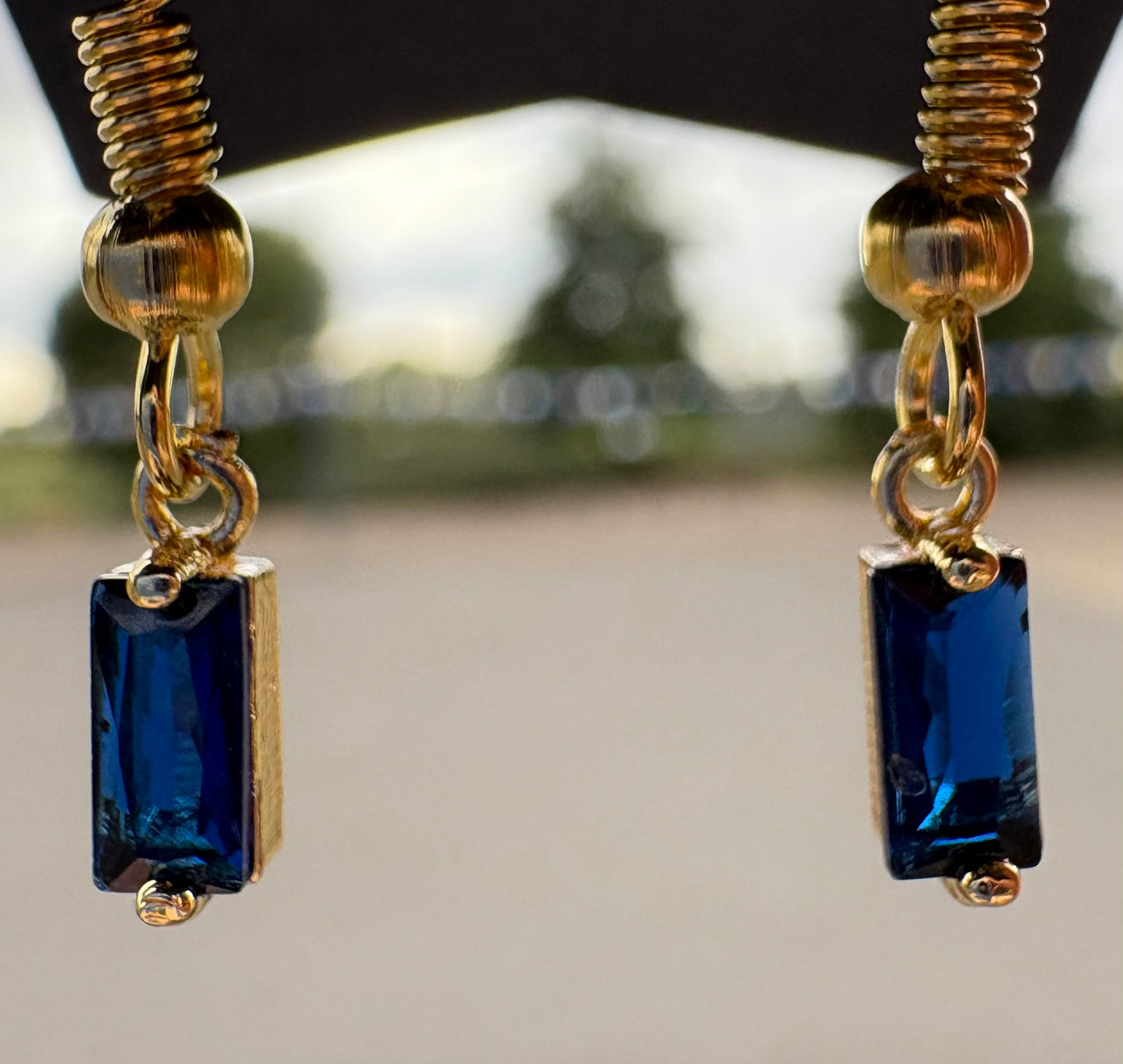 Ocean blue Droplet Earrings