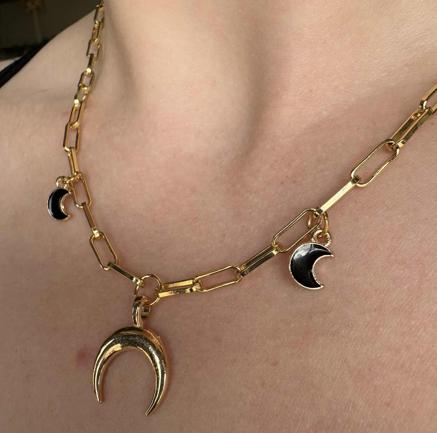 The Three Moons Necklace