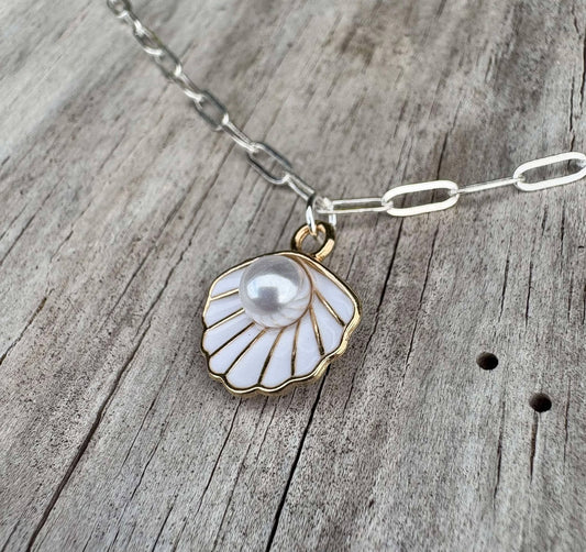 Golden Pearl Necklace