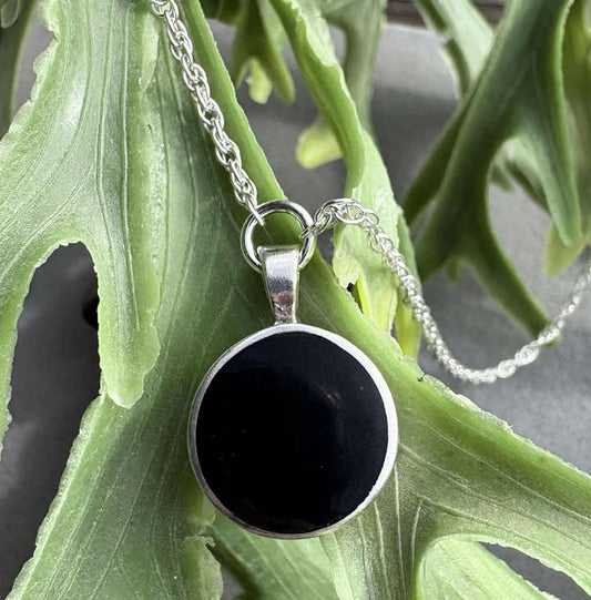 Jet Circle Necklace